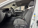 Volkswagen Passat 2,0 TDi  DSG Business IQ Light - náhled 21