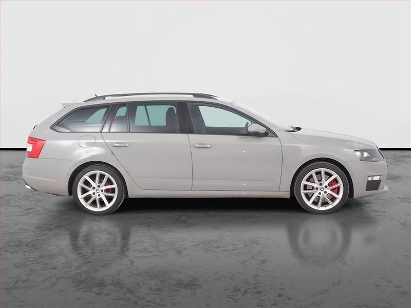 Škoda Octavia (2015) RS 2.0 TSI, Automat - fotka 6 z 19