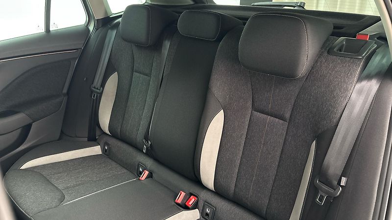 Škoda Scala 1.0 TSI Style - fotka 16 z 26