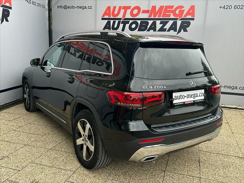 Mercedes-Benz GLB 2,0 200d 110kW, navi, kamera - fotka 8 z 43