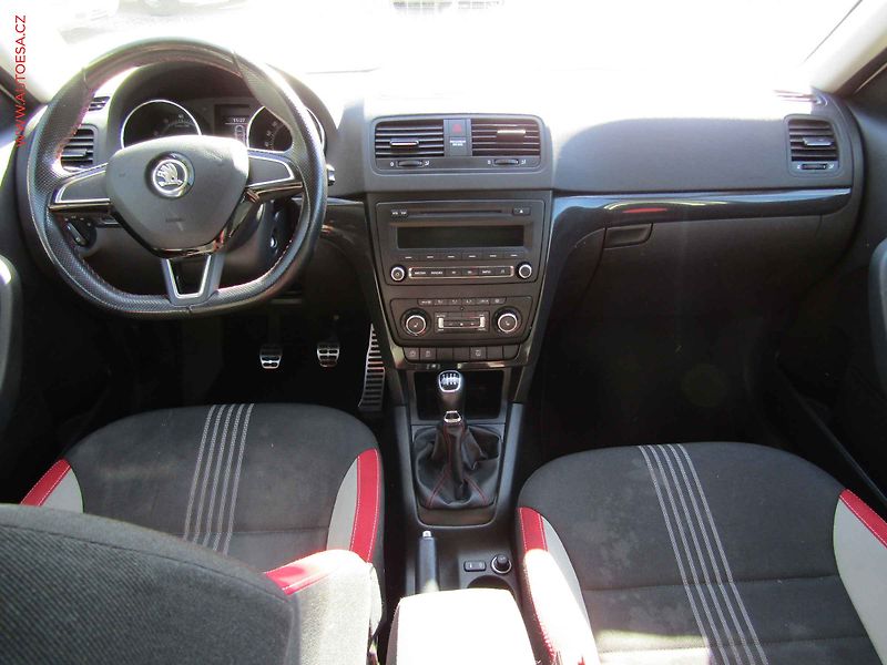 Škoda Yeti (2015) 1.4 TSI, ČR, Bixen, AC, TZ - fotka 8 z 15
