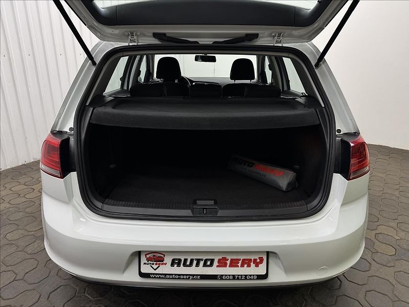 Volkswagen Golf 1.4TGI BMT ACC Comfortline - fotka 30 z 39