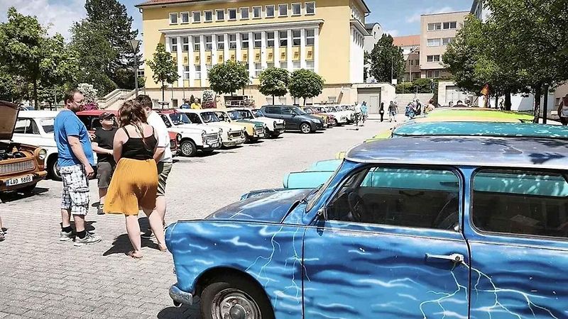 Trabanty před prázdninami zaplnily i centrum Blanska.