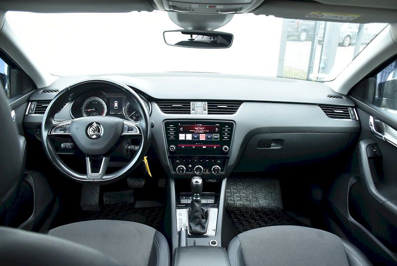 Škoda Octavia (2019) Combi Style 2.0 TDI 110kW DSG - fotka 5 z 34