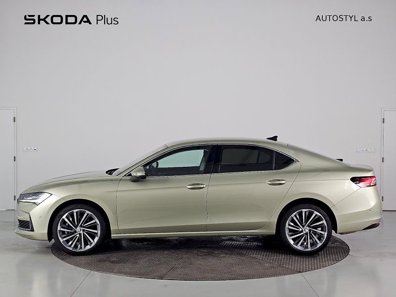 Škoda Superb (2024) 2.0TSI 195kW 4x4 DSG LAURIN A - fotka 3 z 30
