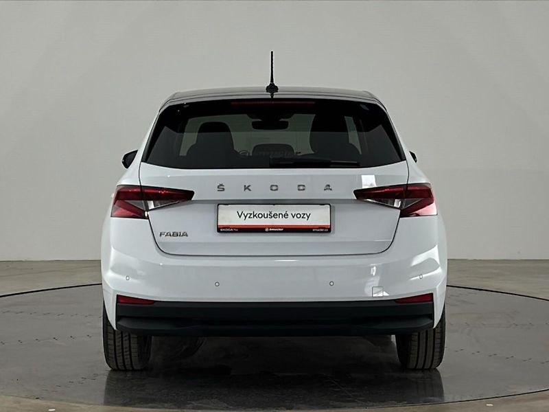 Škoda Fabia Style Plus - fotka 17 z 28