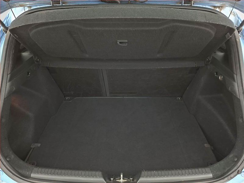 Hyundai i30 (2012) 1.4 CVVT, ČR,1.maj, Tempomat - fotka 13 z 17