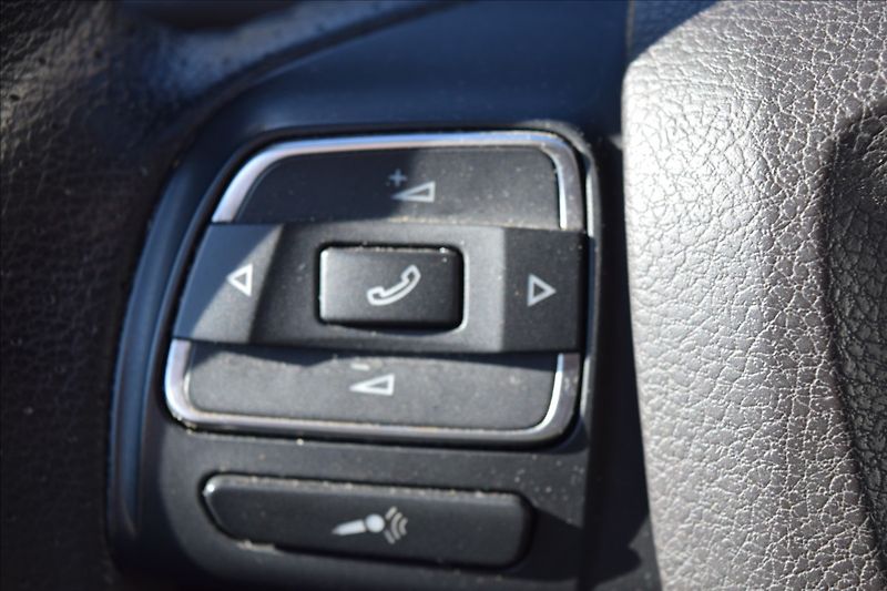 Seat Alhambra 1,4 TSi 110KW KLIMA NOVÁ NÁPLŇ - fotka 36 z 48