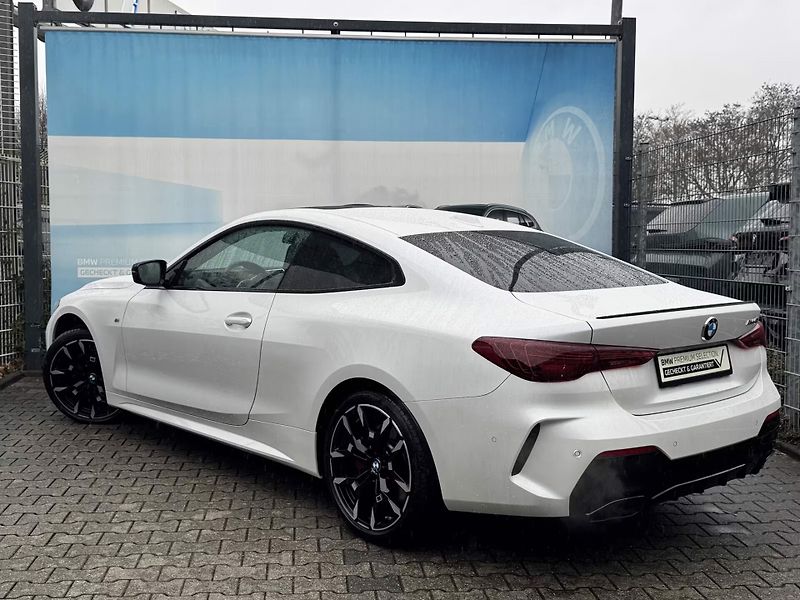 BMW Řada 4 M440i xD M-Sport Pro Šíbr 360 - fotka 6 z 23