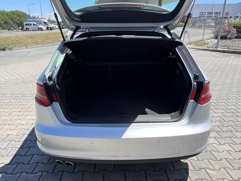 Audi A3 (2014) 2.0 TDI 4x4 quattro - fotka 12 z 33