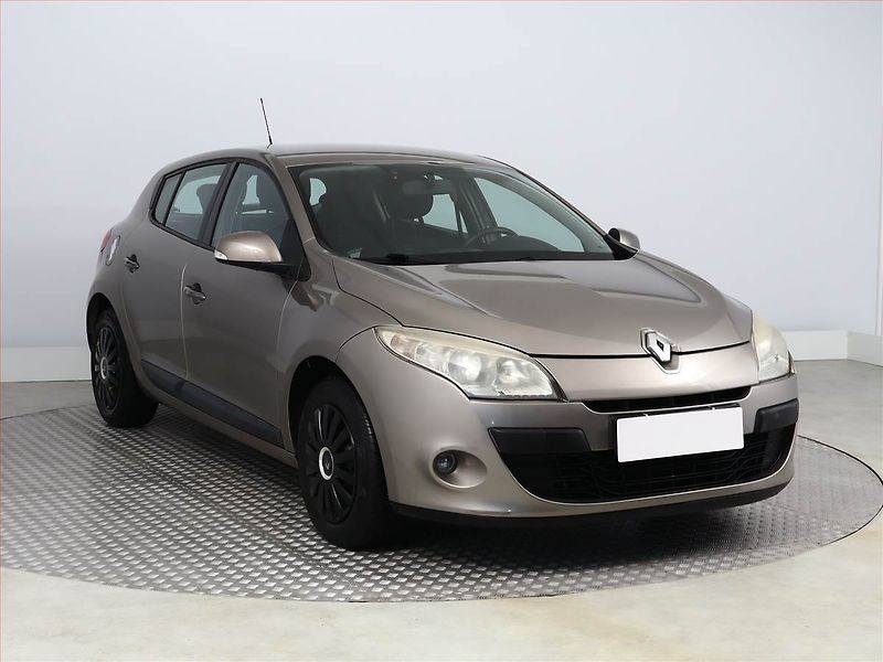 Renault Mégane (2009) 1.6 16V, Serv.kniha, po STK - fotka 1 z 12