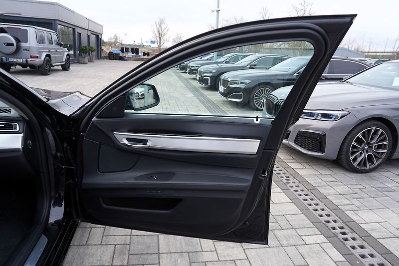 BMW Řada 7 730d  NEPOJÍZDNÉ, - fotka 20 z 45