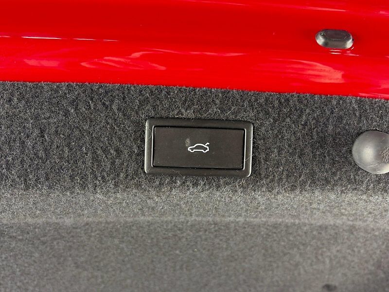 Škoda Octavia (2025) DSG 1.5TSI 110kW Top Selection - fotka 28 z 30