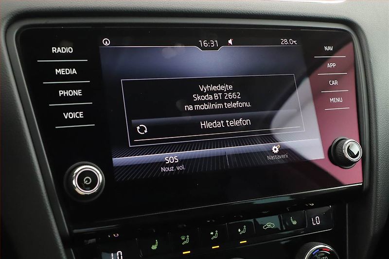 Škoda Octavia (2017) 2.0 TDI, Automat, Navi - fotka 15 z 20