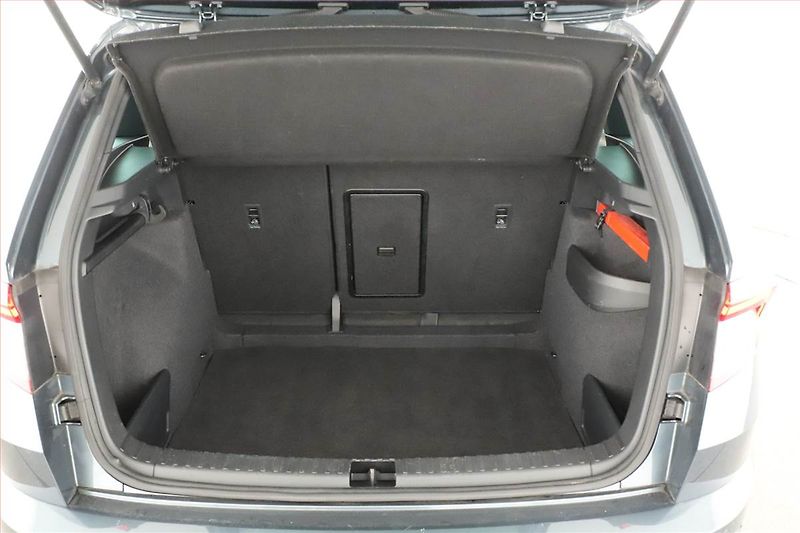 Škoda Karoq (2021) Sportline 1.5 TSI - fotka 13 z 15