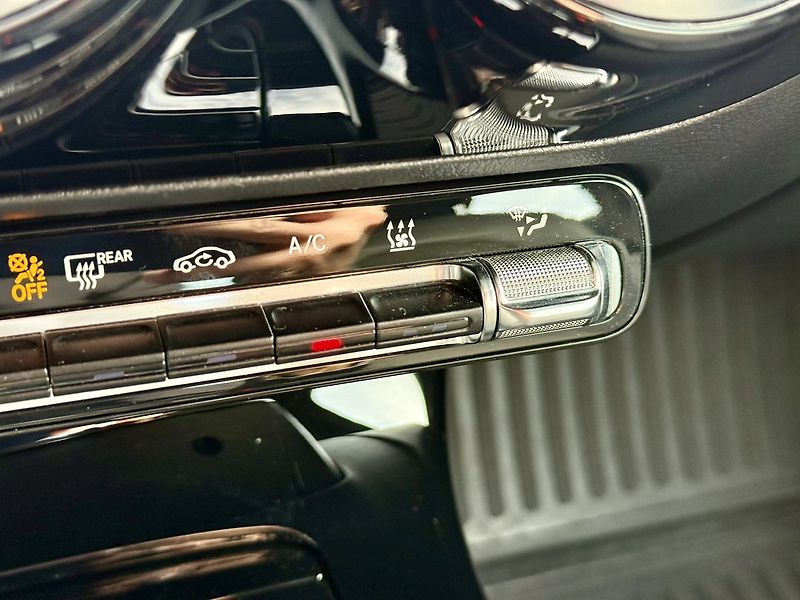 Mercedes-Benz CLA (2022) 250 e - fotka 30 z 38