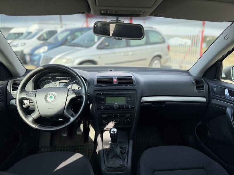 Škoda Octavia 1,9 BEZ DPF, +SADA ZIMNÍCH KOL - fotka 13 z 17