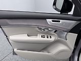 Volvo XC90 (2026) B5 AWD AUT DARK PLUS 7-míst - náhled 7