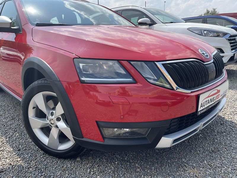 Škoda Octavia 2.0 TDi 135kW SCOUT DSG 4x4 ČR - fotka 2 z 55