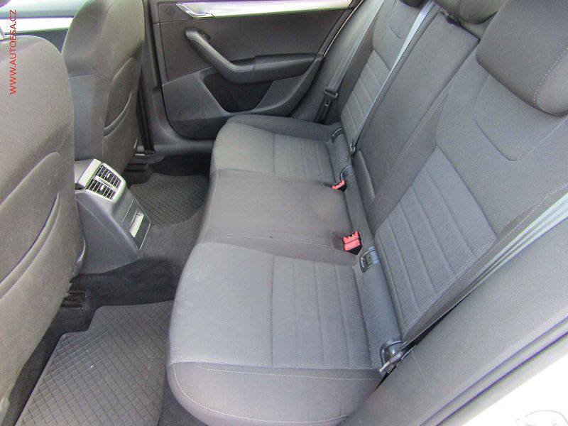 Škoda Octavia (2016) 2.0TDi, ČR, AAC, výhř.sed. - fotka 10 z 17
