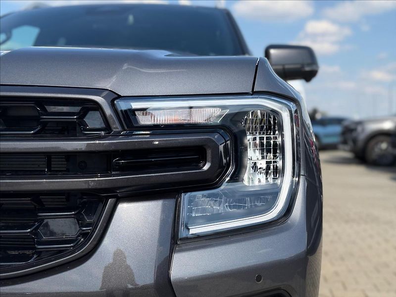 Ford Ranger 3,0 EcoBlue 177 kW V6 Wildtrak - fotka 9 z 49