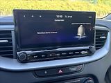 Kia Ceed 1,5 TGDi AT TOP PLNÝservisKIA - náhled 26