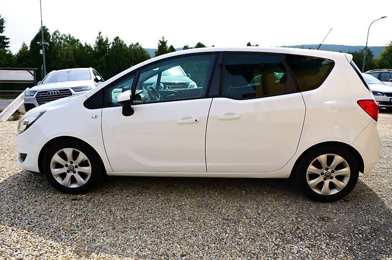 Opel Meriva (2016) ENJOY 1,4T 88 kW - fotka 7 z 36