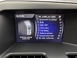 Volvo XC60 D4 R-DESIGN AUT RERERVACE - náhled 40