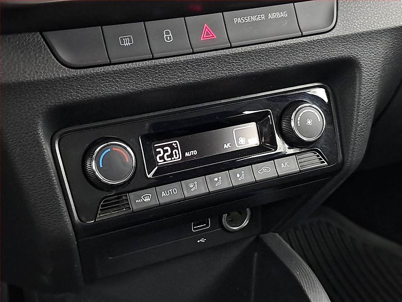 Škoda Fabia (2021) Style 1.0 TSI, ČR,1.maj - fotka 14 z 18
