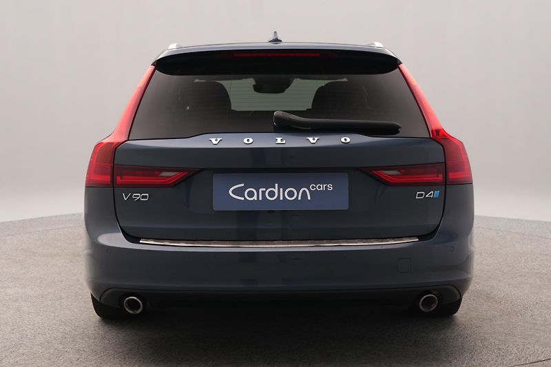 Volvo V90 D4 MOMENTUM PRO POLESTAR AUT - fotka 9 z 47