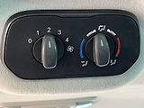 Ford Tourneo Custom (2014) 2,2TDCi 9míst PO VELKÉM SERVIS - náhled 14