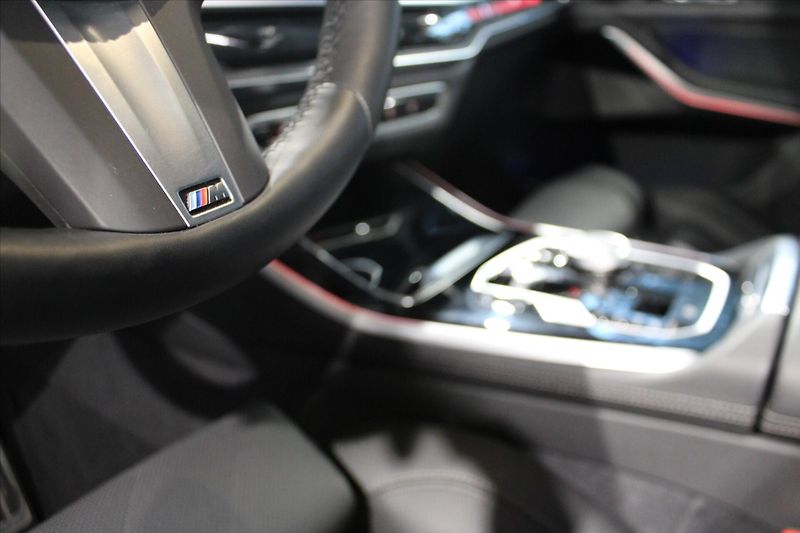 BMW X5 xDrive30d M Sport Pro DAProf/N - fotka 14 z 37