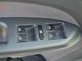 Volkswagen Touran (2010) 1.2 TSi, Trendline, výhřev - náhled 11
