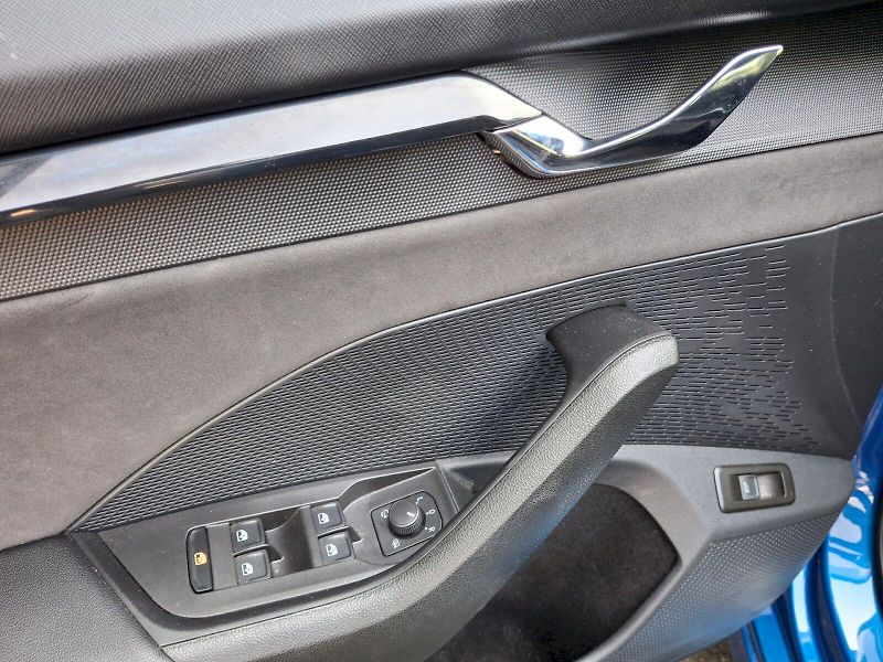Škoda Octavia (2023) RS DSG 2,0TDi 147kW - fotka 32 z 35