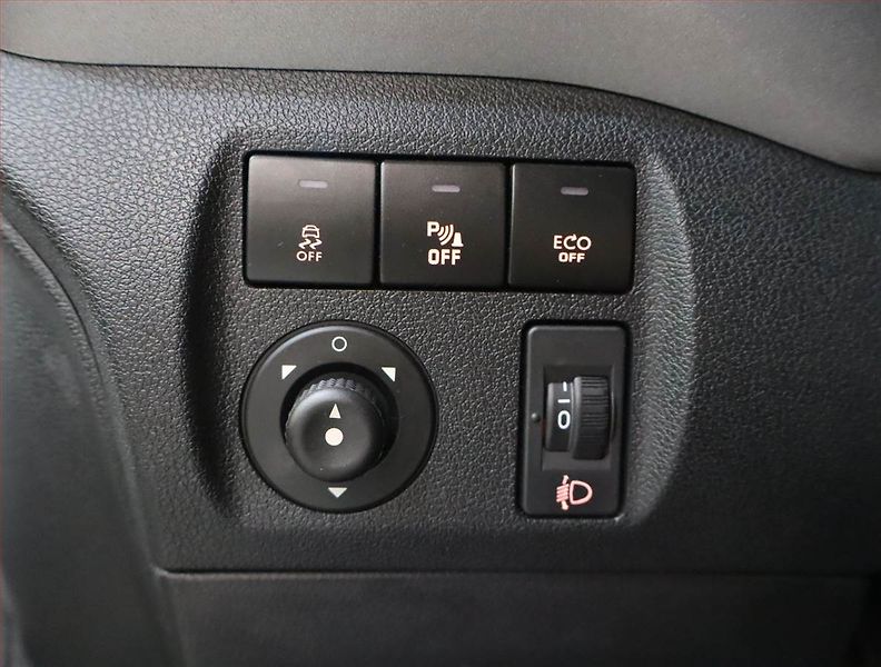Citroën Berlingo (2016) XTR 1.6 BlueHDi, 5Míst, ČR - fotka 13 z 15