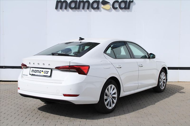 Škoda Octavia 2.0 TDI AMBITION DPH 1MAJ. ČR - fotka 3 z 3
