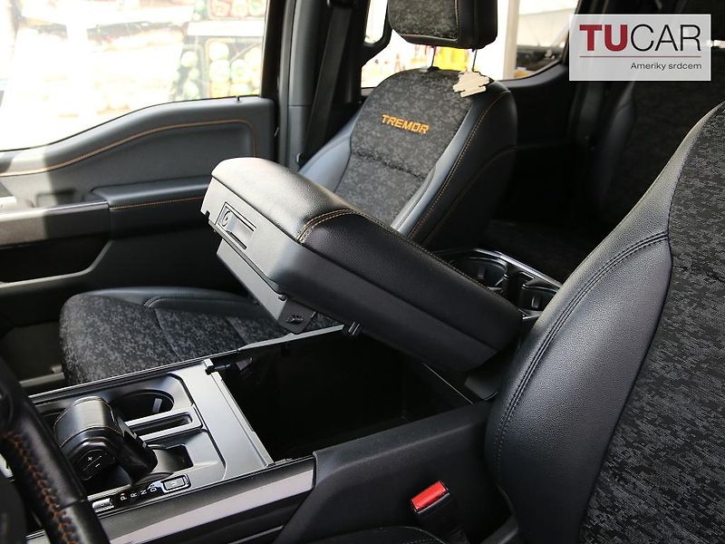 Ford F-150 (2022) 3.5 V6 LOBO TREMOR  - fotka 32 z 41