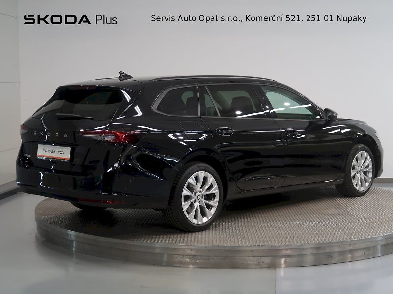Škoda Superb (2024) SELECTION 2.0TDI 110KW DSG CAN - fotka 2 z 42