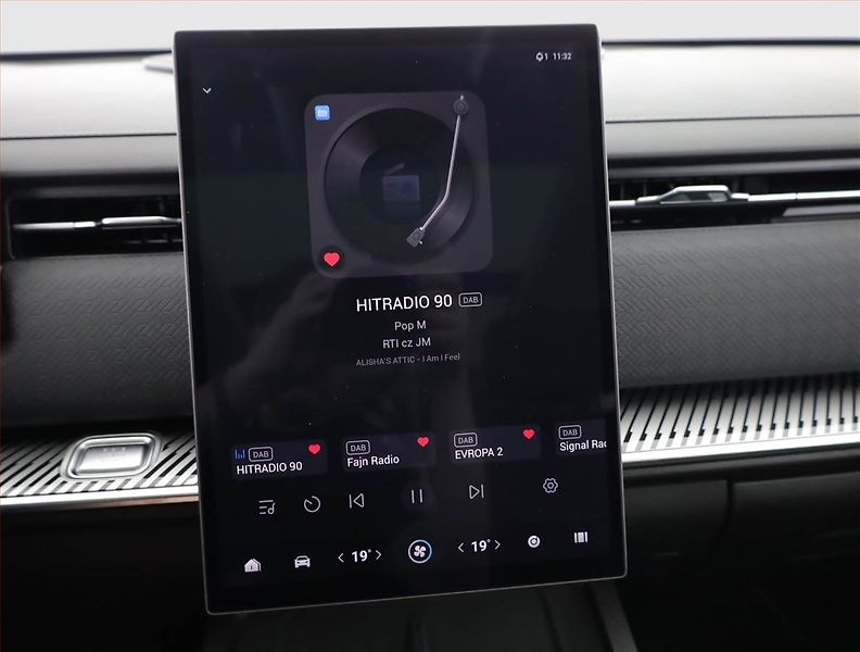 Jaecoo 7 (2025) 1.6 TGDI, Luxury, Navigace - fotka 10 z 22