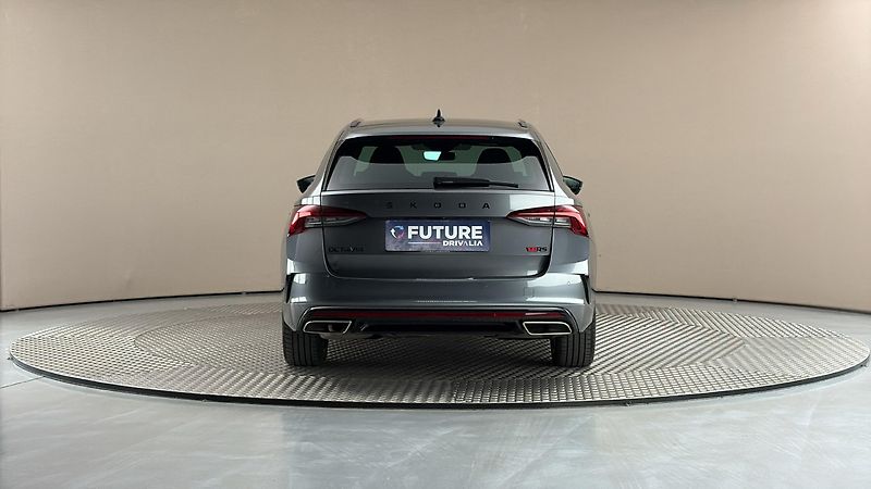 Škoda Octavia 2.0 TDI DSG 4x4 RS Combi - fotka 5 z 32