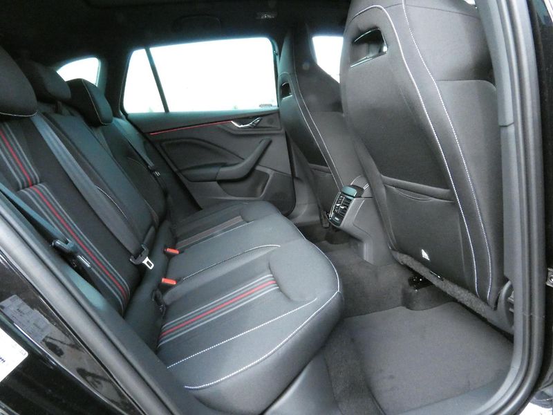 Škoda Scala Monte Carlo 1,0 TSI DSG - fotka 20 z 30