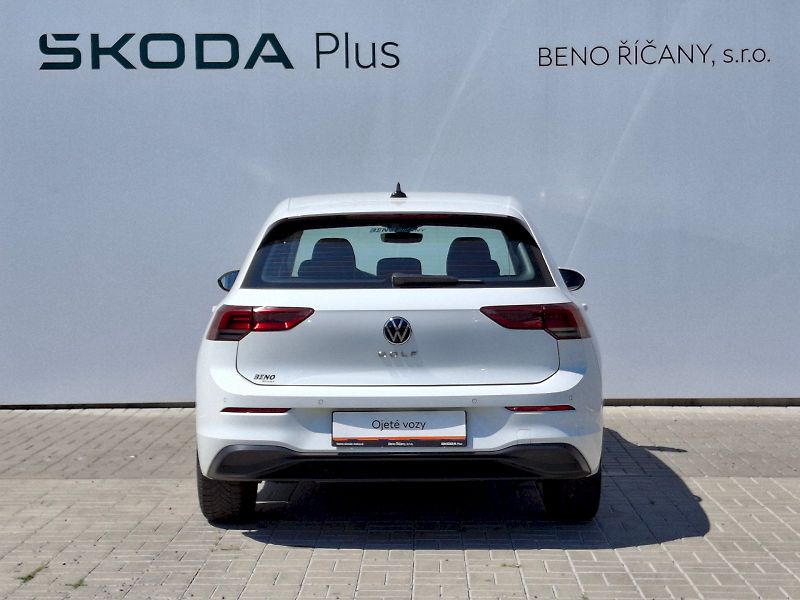 Volkswagen Golf (2020) Life 1,5TSi 96kW - fotka 12 z 33