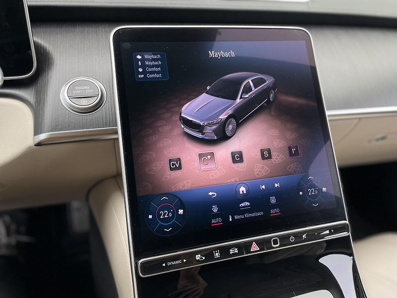 Mercedes-Benz Třídy S Maybach 580 4Matic - fotka 20 z 45