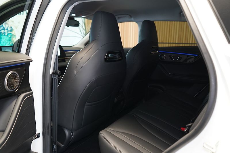 Omoda 5 1.6 T-GDI DCT COMFORT - fotka 17 z 37