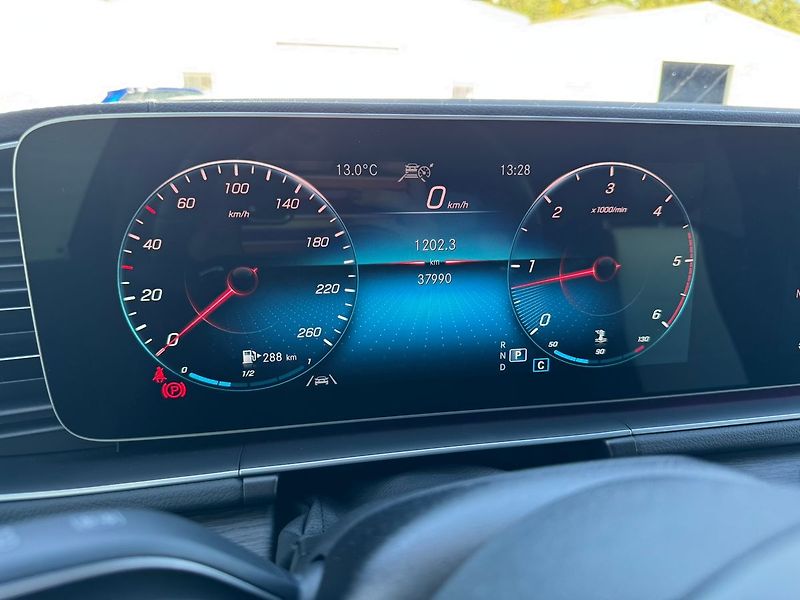 Mercedes-Benz GLE 400d 243kW 4M Vzduch AMG Tažné - fotka 16 z 17