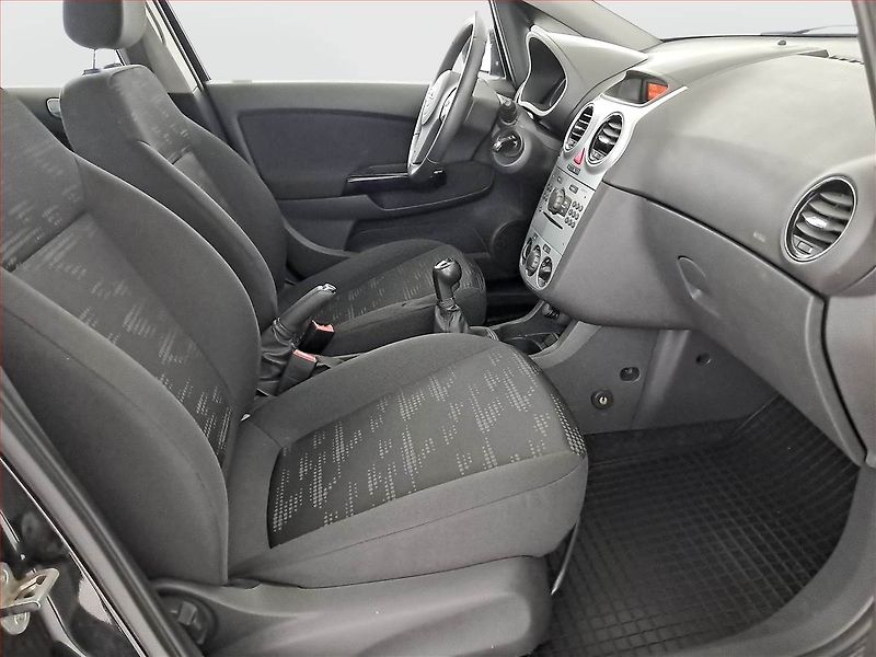 Opel Corsa (2014) 1.2, nová STK, jezdí výborně - fotka 9 z 14
