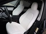Tesla Model Y (2022) - náhled 16