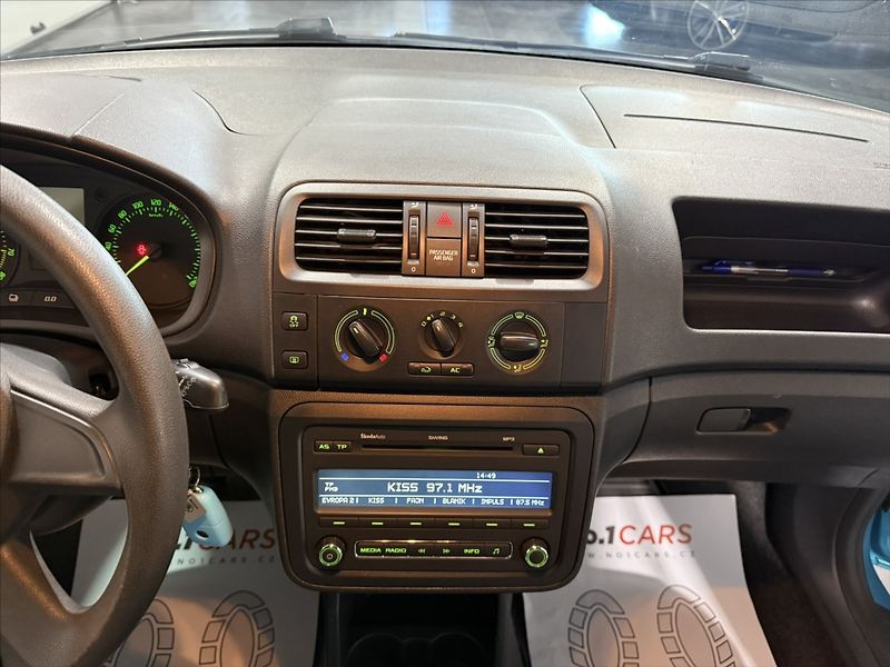 Škoda Fabia 1,2   TSI BEZ KOROZE ROZVODY - fotka 18 z 33
