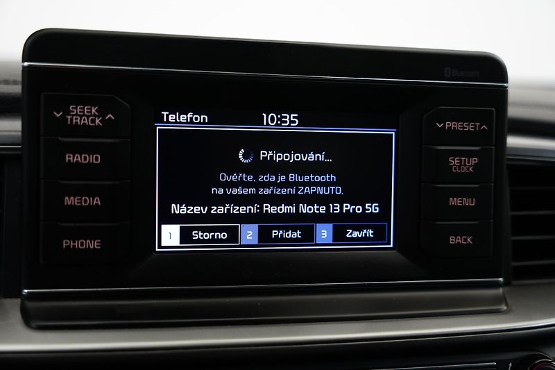 Kia Ceed - fotka 19 z 26