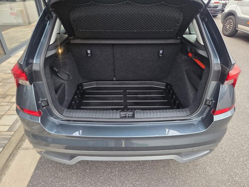 Škoda Kamiq (2020) 1.0 TSI  - fotka 8 z 8